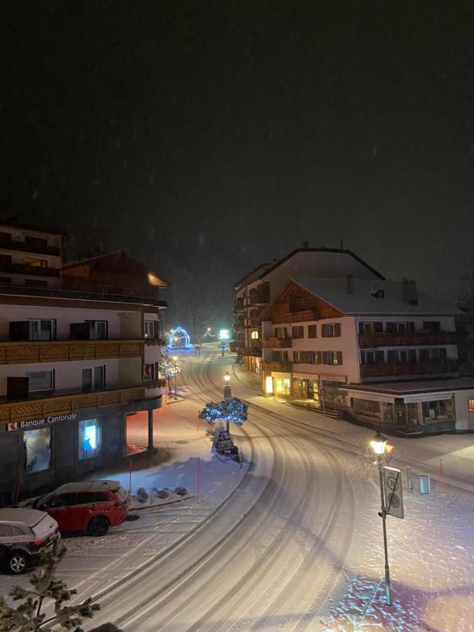 Apartment Rue Centrale Crans-Montana Exteriér fotografie